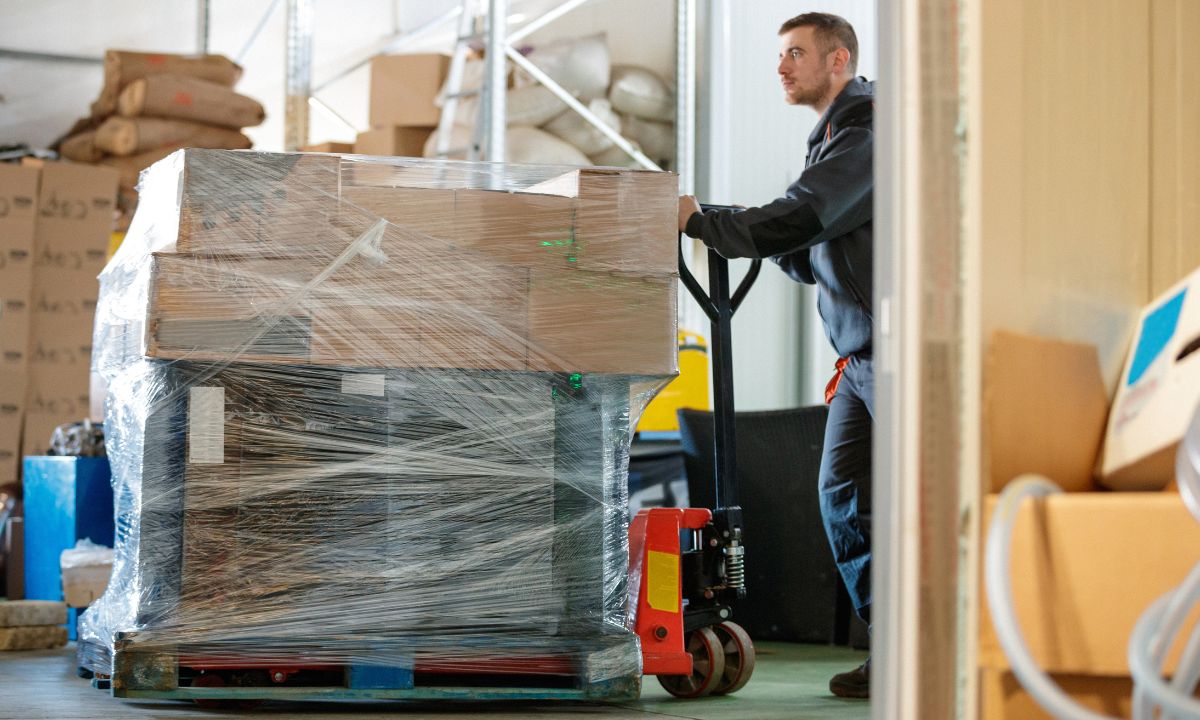 How to Prevent Labels from Scratching or Abrasion During Shipping and Handling